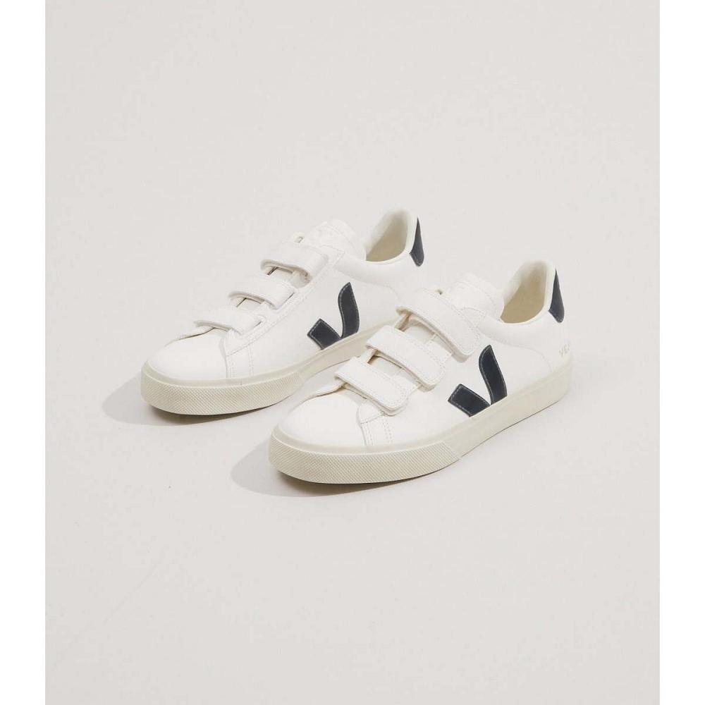 Veja RECIFE CHROMEFREE Cipő Férfi White/Black | HU 197BEX